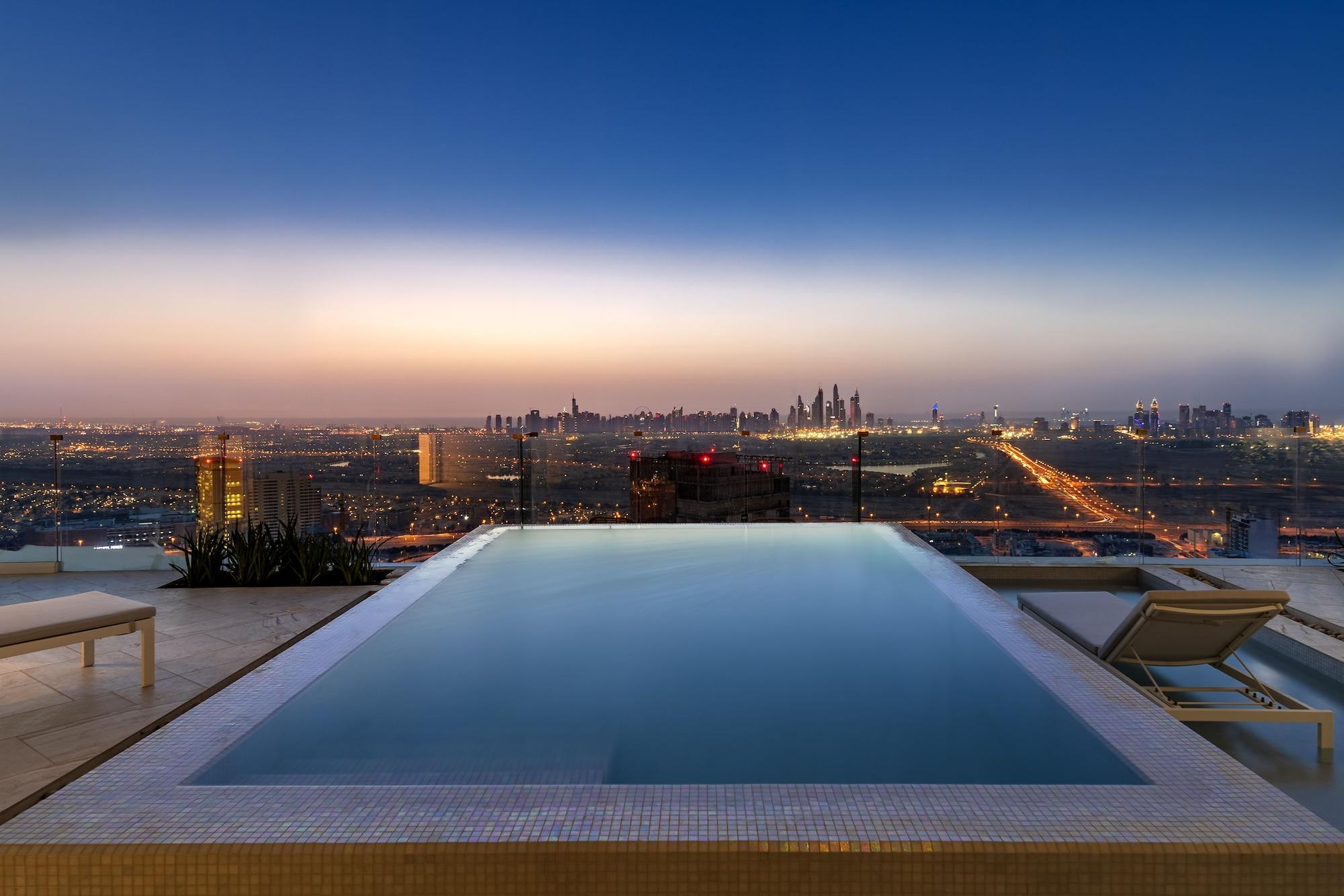 Five Jumeirah Village فندق