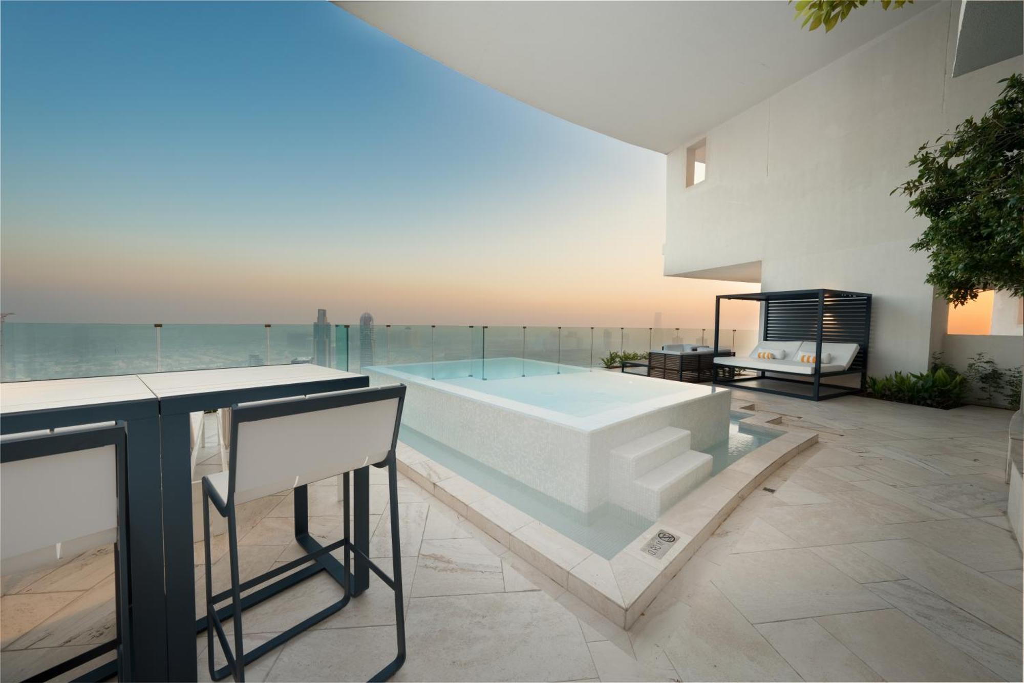 فندق Five Jumeirah Village 5*