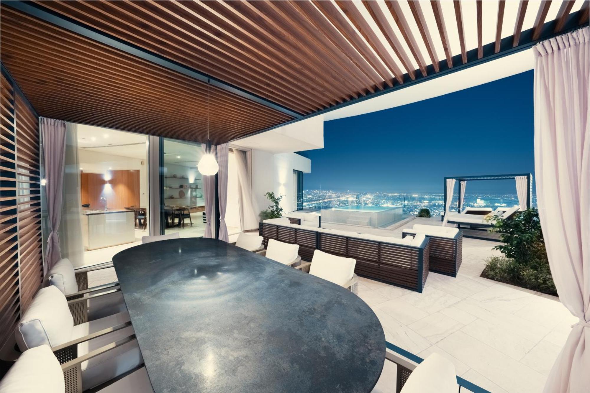 Five Jumeirah Village فندق دبي